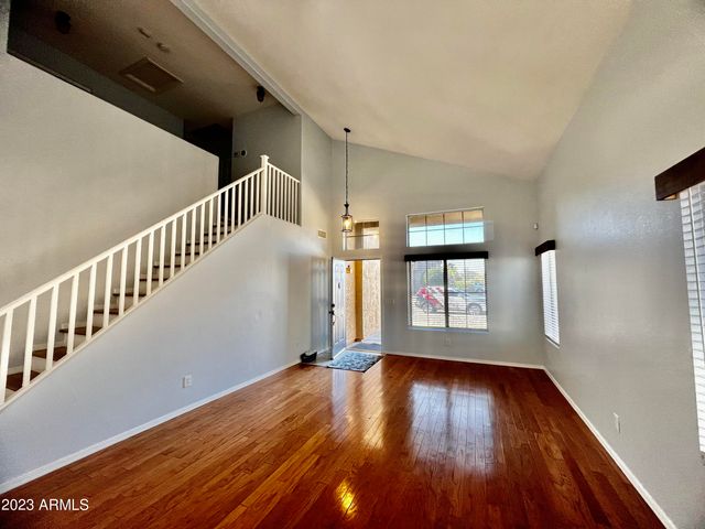 20619 N 71ST Drive, Glendale, AZ 85308