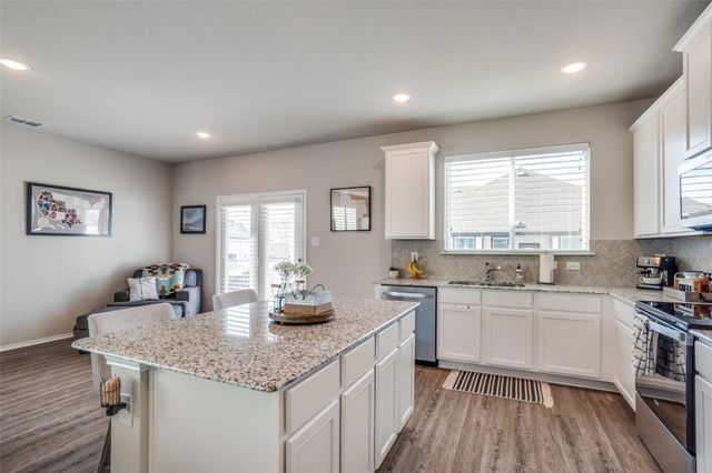 9024 Huxley Drive, Aubrey, TX 76227