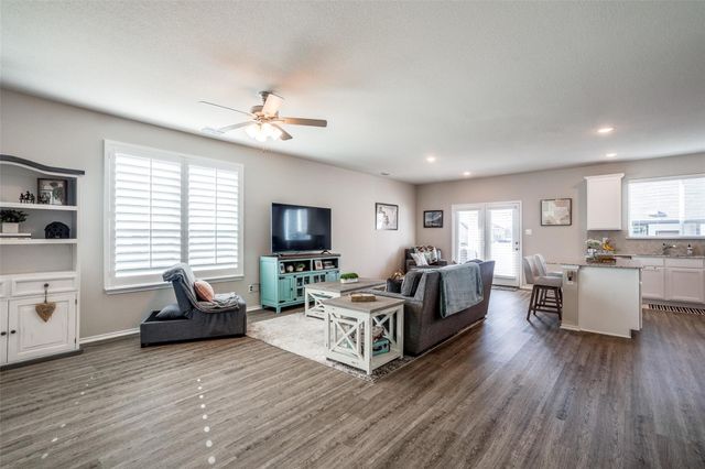 9024 Huxley Drive, Aubrey, TX 76227