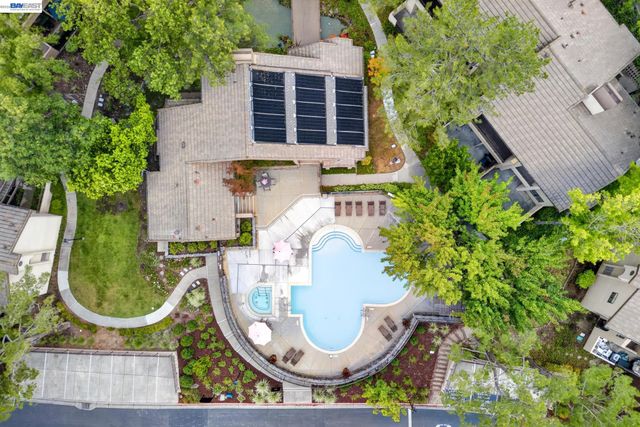 610 Canyon Woods Ct D, San Ramon, CA 94582