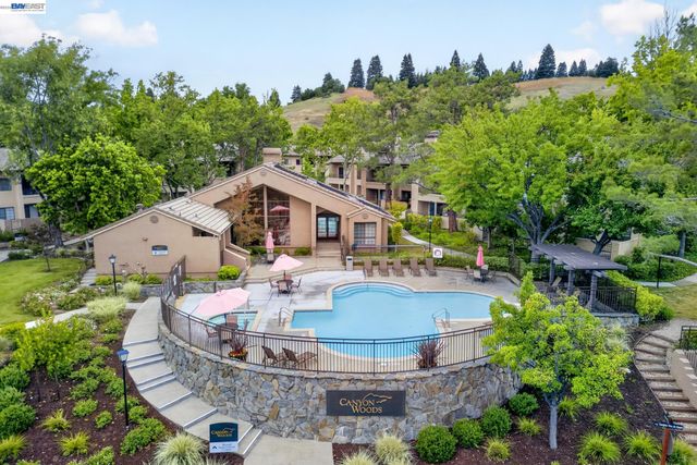 610 Canyon Woods Ct D, San Ramon, CA 94582
