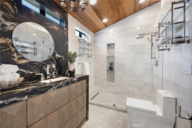 2966 Terry Road, Laguna Beach, CA 92651