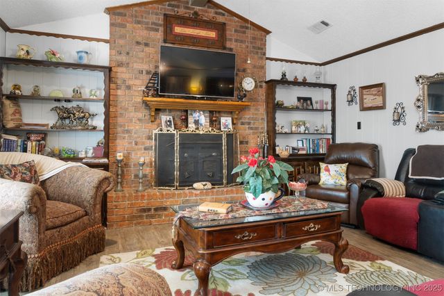 226 Cordell Road, Colbert, OK 74733