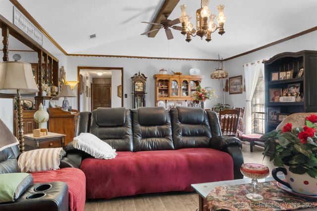 226 Cordell Road, Colbert, OK 74733