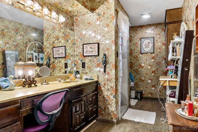 226 Cordell Road, Colbert, OK 74733