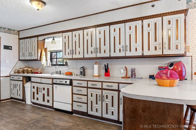 226 Cordell Road, Colbert, OK 74733