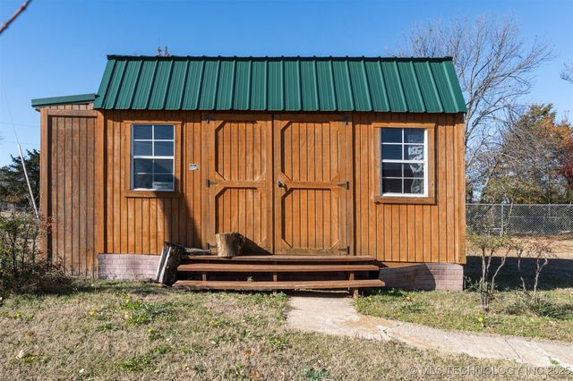 226 Cordell Road, Colbert, OK 74733