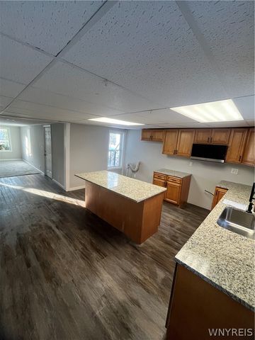 709 Gwinn Street, Shelby, NY 14103