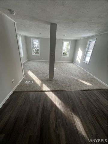 709 Gwinn Street, Shelby, NY 14103