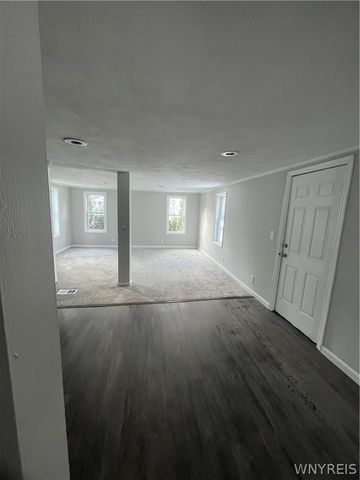 709 Gwinn Street, Shelby, NY 14103