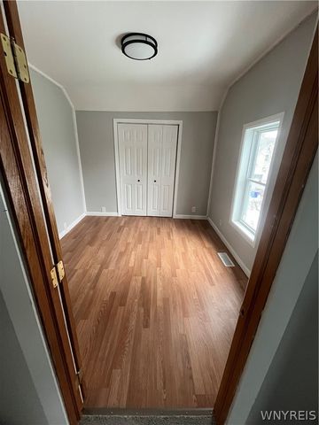 709 Gwinn Street, Shelby, NY 14103