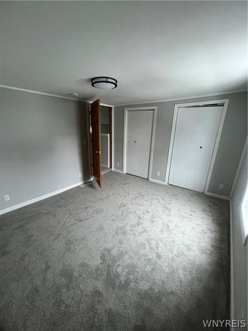 709 Gwinn Street, Shelby, NY 14103