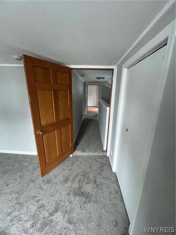 709 Gwinn Street, Shelby, NY 14103