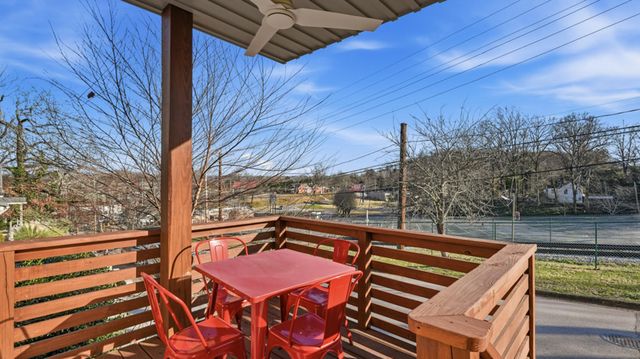207 Old Mountain Road, Chattanooga, TN 37409