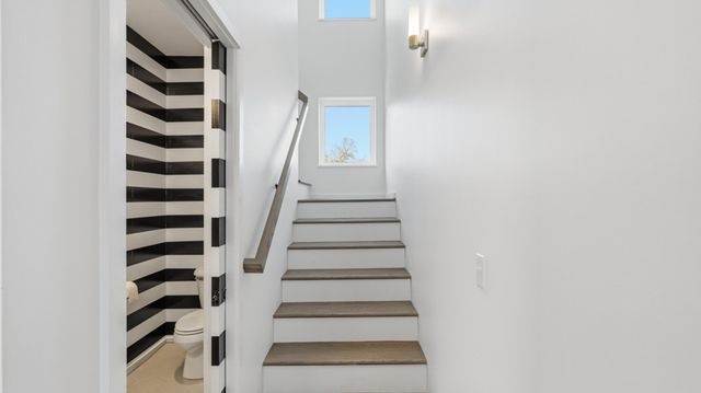 207 Old Mountain Road, Chattanooga, TN 37409