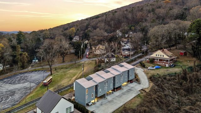 207 Old Mountain Road, Chattanooga, TN 37409