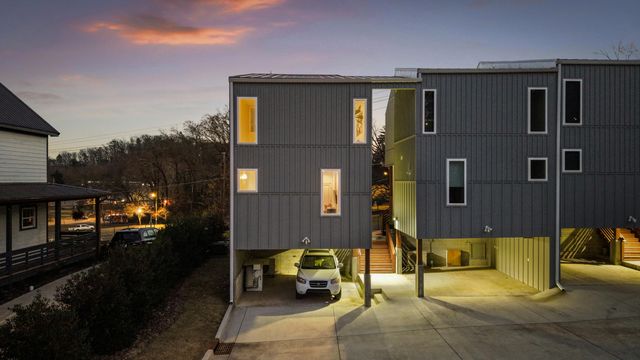 207 Old Mountain Road, Chattanooga, TN 37409