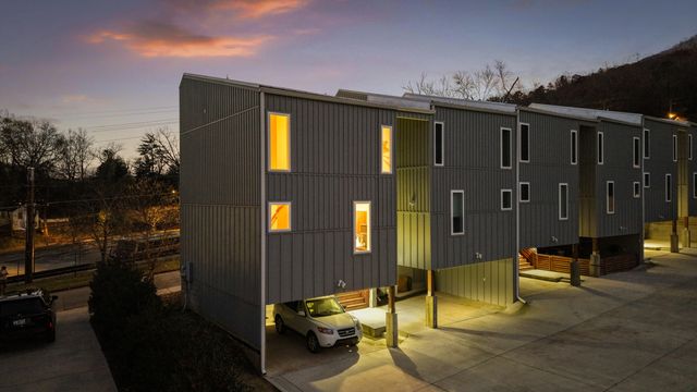 207 Old Mountain Road, Chattanooga, TN 37409