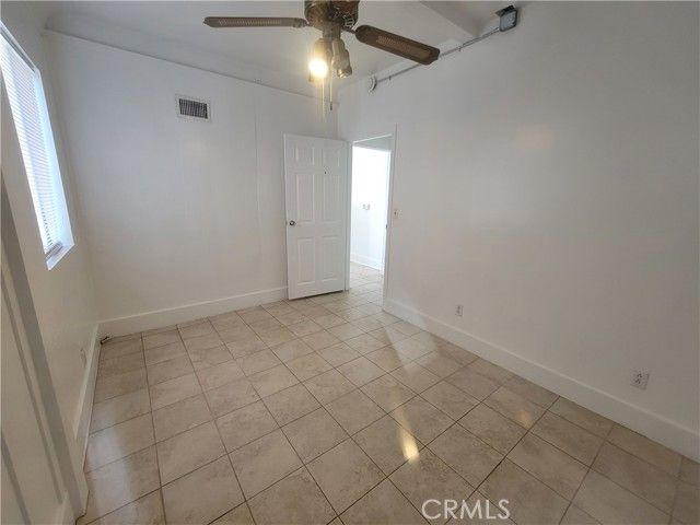 2047 Cambridge A, Los Angeles, CA 90006