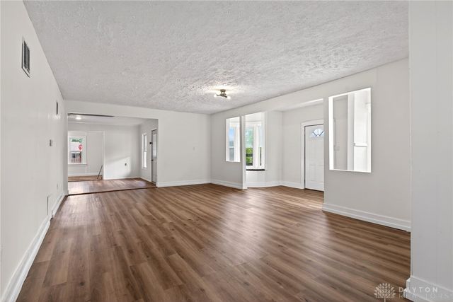 9911 N Cincinnati Columbus Road, Wayne Twp, OH 45068