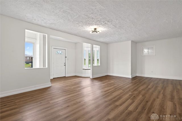 9911 N Cincinnati Columbus Road, Wayne Twp, OH 45068
