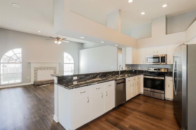 5238 MONTSERRAT COURT, Lakeland, FL 33812