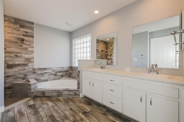 5238 MONTSERRAT COURT, Lakeland, FL 33812