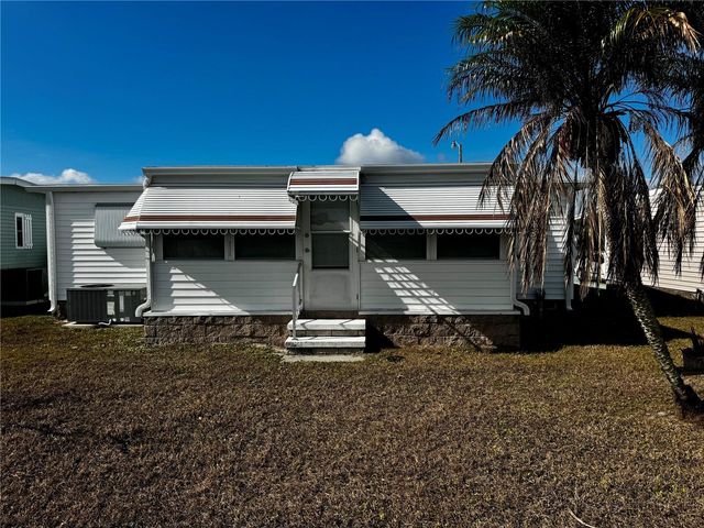 5619 BAYSHORE ROAD 203, Palmetto, FL 34221