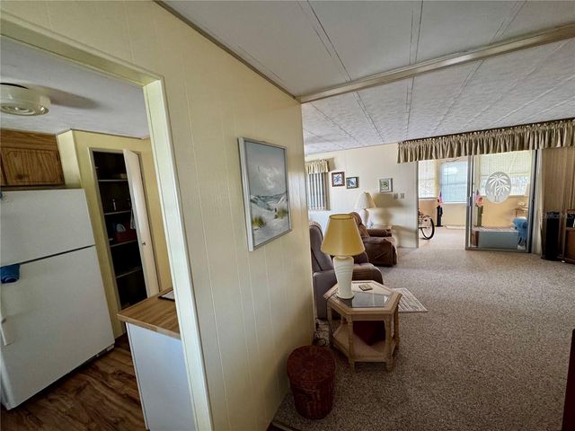 5619 BAYSHORE ROAD 203, Palmetto, FL 34221