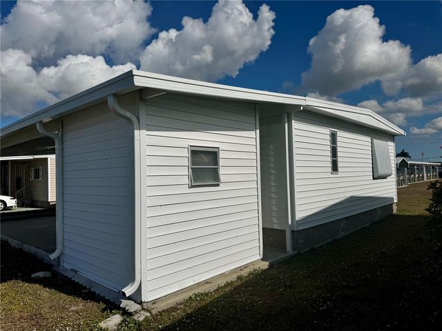 5619 BAYSHORE ROAD 203, Palmetto, FL 34221