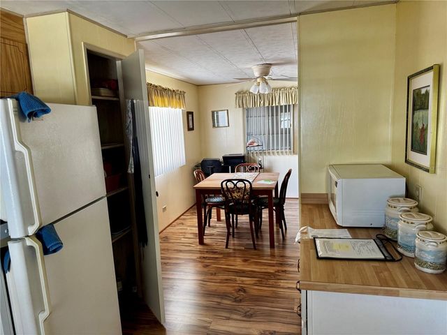 5619 BAYSHORE ROAD 203, Palmetto, FL 34221