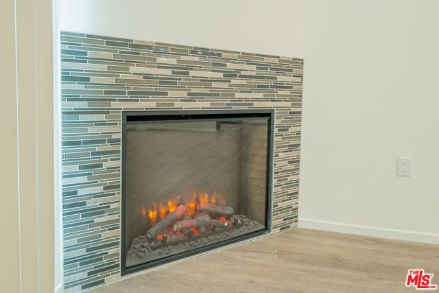 124 W Colorado 105, Glendale, CA 91204