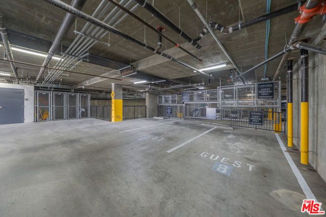 124 W Colorado 105, Glendale, CA 91204
