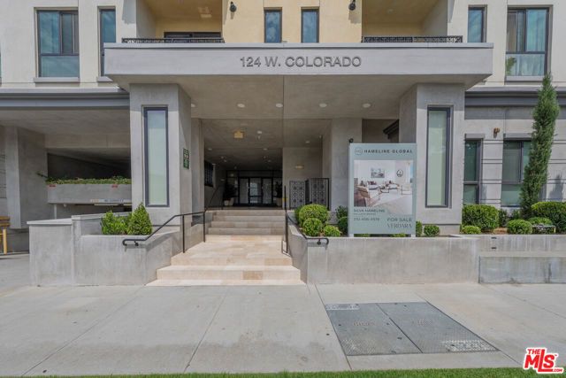 124 W Colorado 105, Glendale, CA 91204