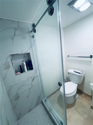 11111 Biscayne Blvd 4E, Miami, FL 33181