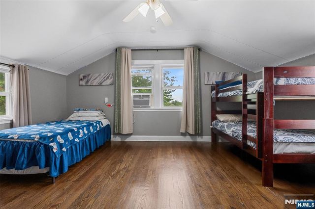 49 Hillcrest Drive, Liberty, NJ 07838