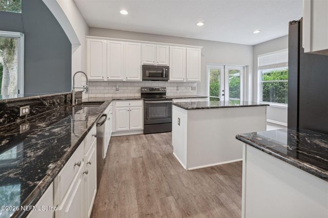 3161 LA RESERVE Drive, Ponte Vedra Beach, FL 32082