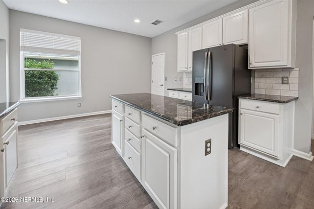 3161 LA RESERVE Drive, Ponte Vedra Beach, FL 32082