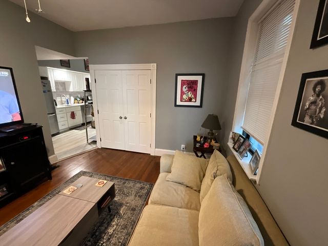 790 East 6th Street 1, Boston, MA 02127