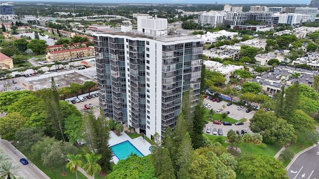 20100 W Country Club Dr 1704, Aventura, FL 33180