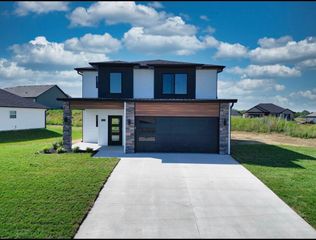 3400 NAPLES DR, Columbia, MO 65202