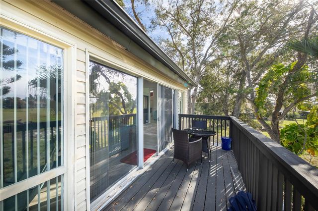 722 WHITE PINE TREE ROAD 82, Venice, FL 34285