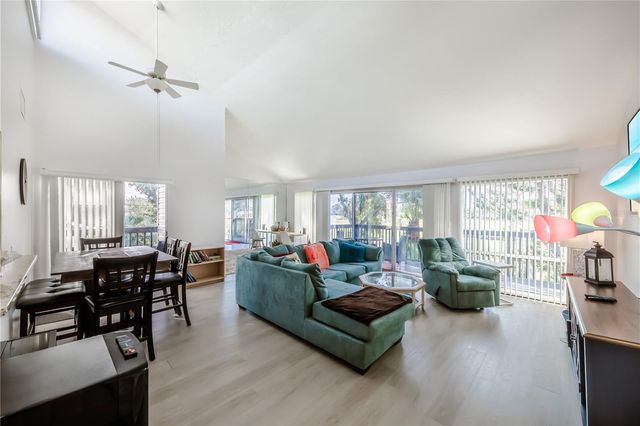 722 WHITE PINE TREE ROAD 82, Venice, FL 34285