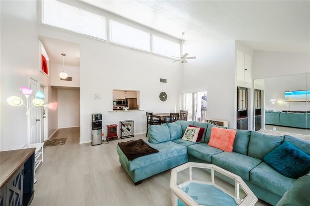 722 WHITE PINE TREE ROAD 82, Venice, FL 34285