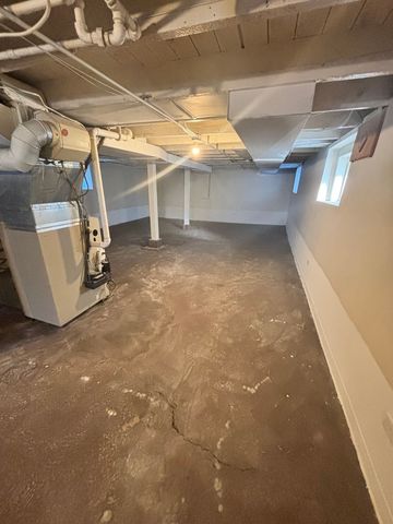 713 E 144th Street, Dolton, IL 60419