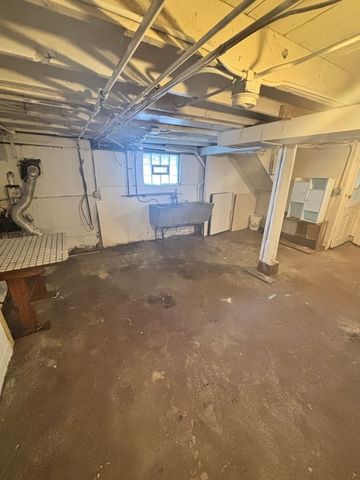 713 E 144th Street, Dolton, IL 60419