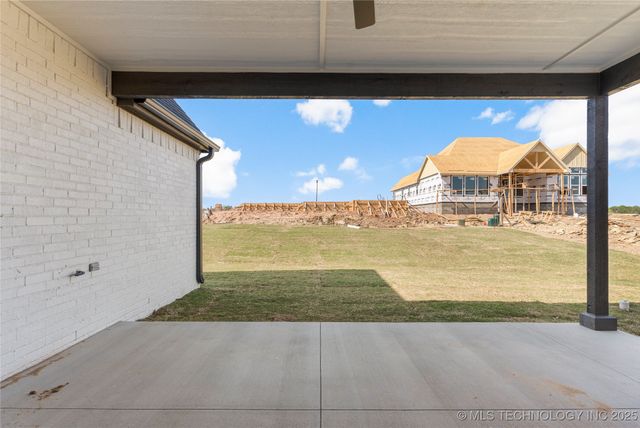 2719 E 135th Drive S, Bixby, OK 74008