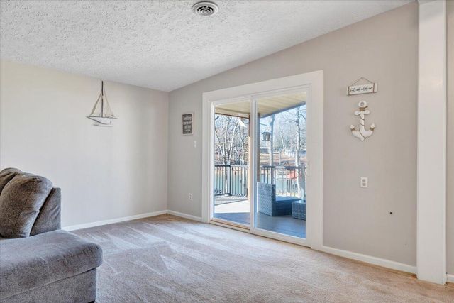 1111 Jefferson Dock RD, Penhook, VA 24137