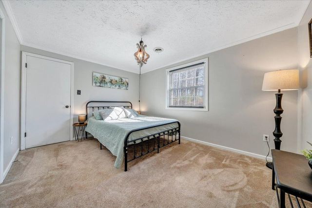 1111 Jefferson Dock RD, Penhook, VA 24137