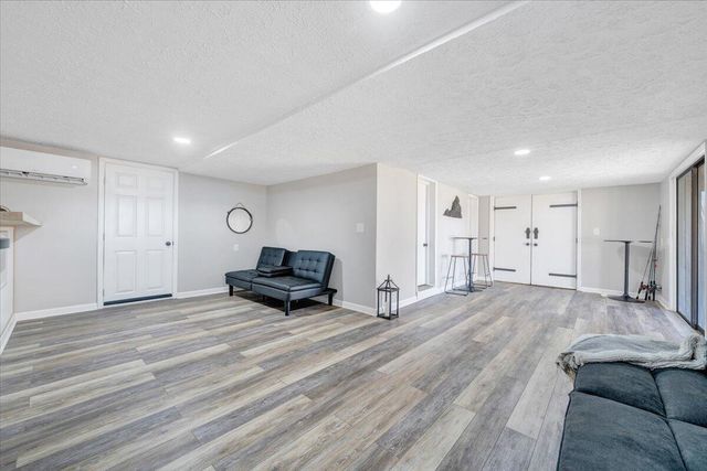 1111 Jefferson Dock RD, Penhook, VA 24137